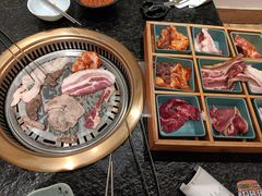 -烤路里·韩国品质自助烤肉(石路天虹4号店)