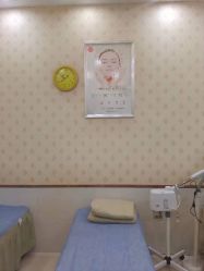-苗医生专业祛痘·皮肤管理