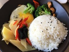麻辣小龙虾饭-海盗虾饭·剥好的小龙虾饭(SOHO尚都店)
