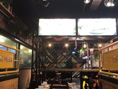 大堂-管氏翅吧(中关村店)