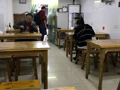大堂-何记酿皮店(西流湾店)