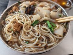 -正宗杨记普洱酸醋米线(总店)