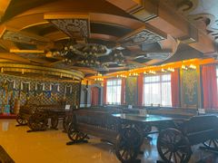 -白鹿苑蒙餐(鄂温克宾馆店)