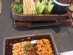 -蘸小院铁锅炖·蘸酱菜·东北菜(怀远门店)