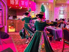 -伊带伊路新疆美食府(呼家楼店)