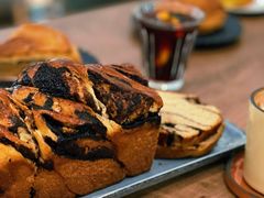 -潮一不贰·法式甜品·生日蛋糕·西式简餐(外滩店)