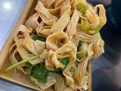 -白老三牛肉丸子面(平阳广场店)