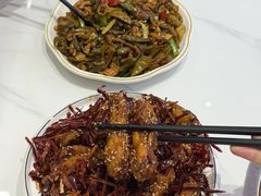 -钟记陕南菜·煎锅鱼(红专南路店)