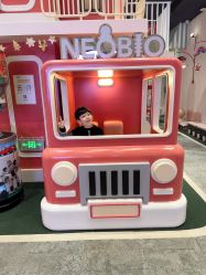 -奈尔宝·儿童乐园·亲子餐厅(华采天地店)