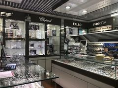 -华彬眼镜专业渐进配镜(潘家园店)