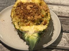 -卷心菜和避孕套餐厅(Pattaya)
