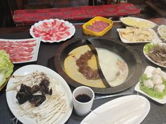 -陈府大宅门成都火锅·手切鲜肉(太原街店)