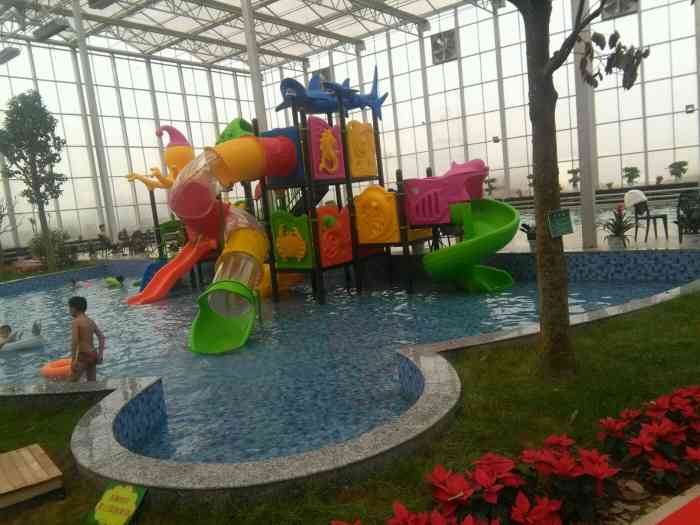 东胜生态园-"环境很好.就是海洋馆和那个冰雕都太小了.