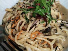 -斯普汇生蚝牛排馆(中骏世界城店)