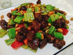 黑蒜子牛肉粒-天津雅园饭店(成林道店)