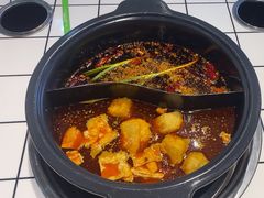 -九街淑芬掌中宝串串公司(内街文化创意园店)