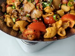 -老唐三下锅 ·张家界地标美食(溪布街店)