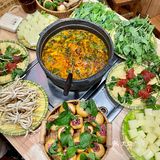 在南京吃上了极具贵州特色的夺夺粉火锅