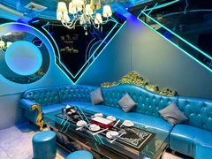 -路边边.炒菜烧烤.音乐餐厅(良乡长虹店)