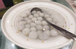 Egg Flower Sweet Rice Balls in Fermented Rice Wine