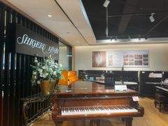 -柏斯音乐艺术中心·钢琴·吉他(上音店)