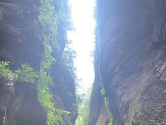 -龙水峡地缝景区