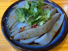 -勺子米线·云南传统小吃市集(四方街店)