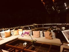 -三亚湾海居铂尔曼度假酒店