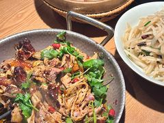 手撕扁担鸡-吃饭皇帝大(解放西路店)