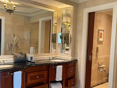 -广州富力丽思卡尔顿酒店