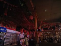 大堂-三江鱼东北特色铁锅炖(骆驼店)