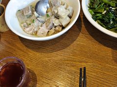 -湘力力小院·鱼汤泡饭(枫林路店)