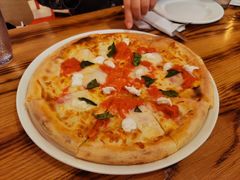 -城市大道红炉披萨烘焙坊