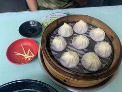 蟹黄汤包-食惠里小笼包面馆(越秀店)