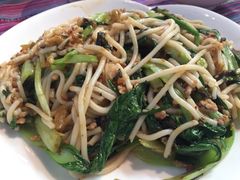 -香巴拉云南餐厅(华莱坞店)