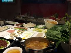 -唯爱KTV聚会餐厅(仙林东城汇店)