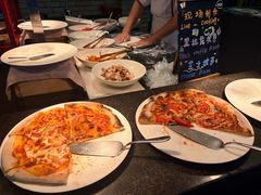 -圣丰索菲特·2 On 988 Café 自助餐厅