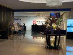 -朗丽兹自助餐厅