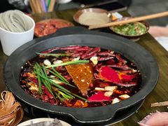 -黄潇洒老火锅(九眼桥宏济巷店)