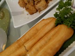 香炸油条-榕江春·点心荟