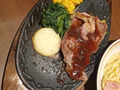 -萨莉亚意式餐厅(杭州滨江天街店)