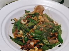 -佬麻雀·剁椒鱼头(京基KK One店)