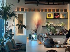 -luutosa  cafe & tea 鹿兔山