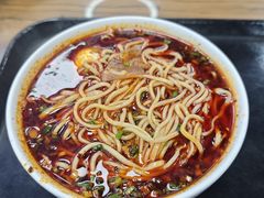 -陇上全荟兰州传统牛肉面(延吉路店)