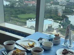 -黄金海景大酒店-旋转餐厅