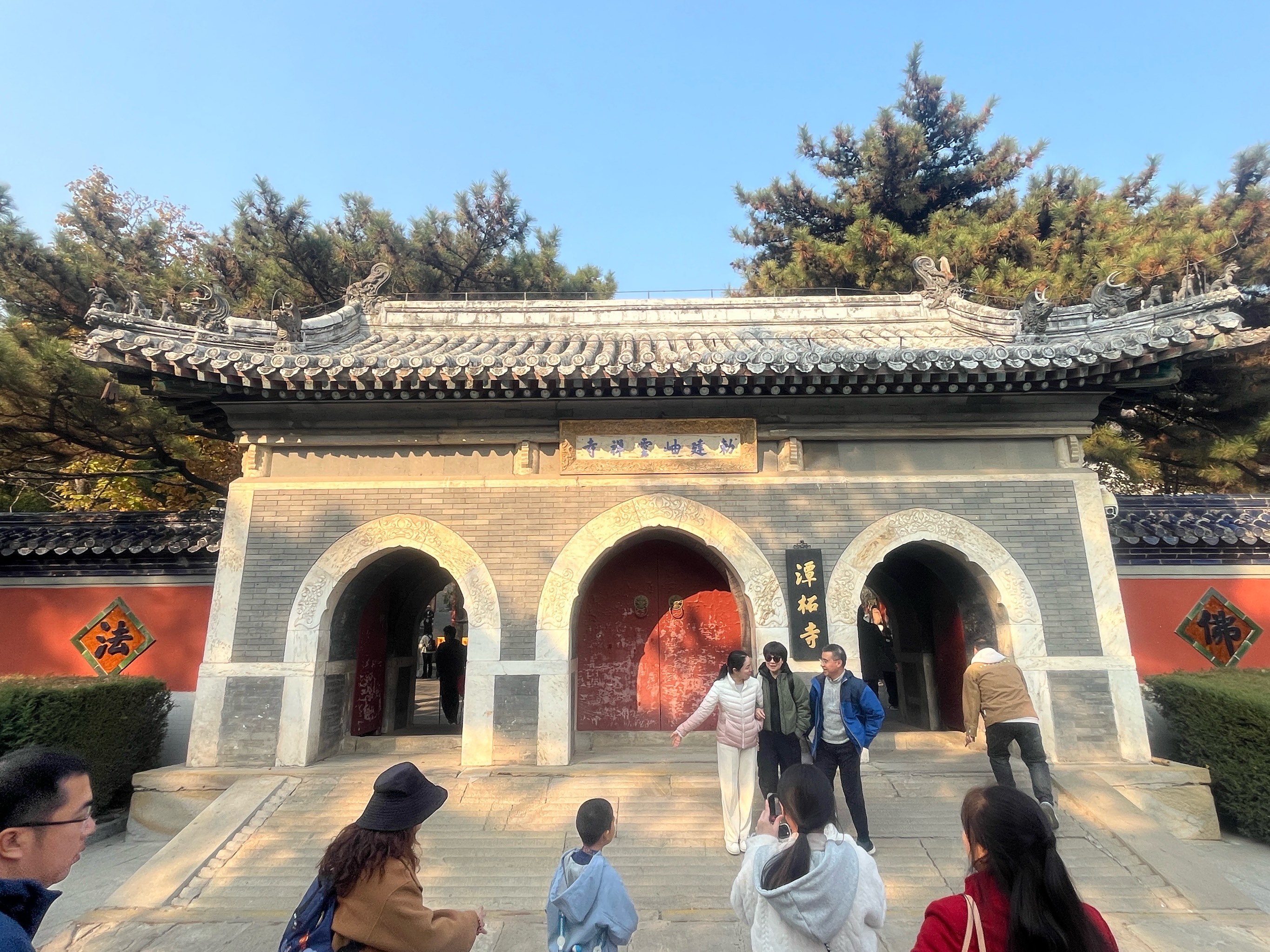 潭柘寺附近公园图片