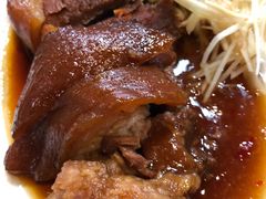 -胡须张鲁肉饭(美食文化馆店)