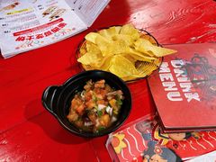 -Pistolera Mexican Cantina女枪手墨西哥餐厅(碧云路店)