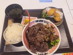 -牛邸·烧肉饭(来福士店)