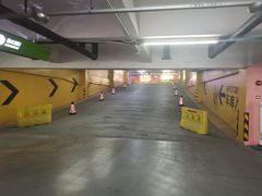 -印象城购物中心-停车场